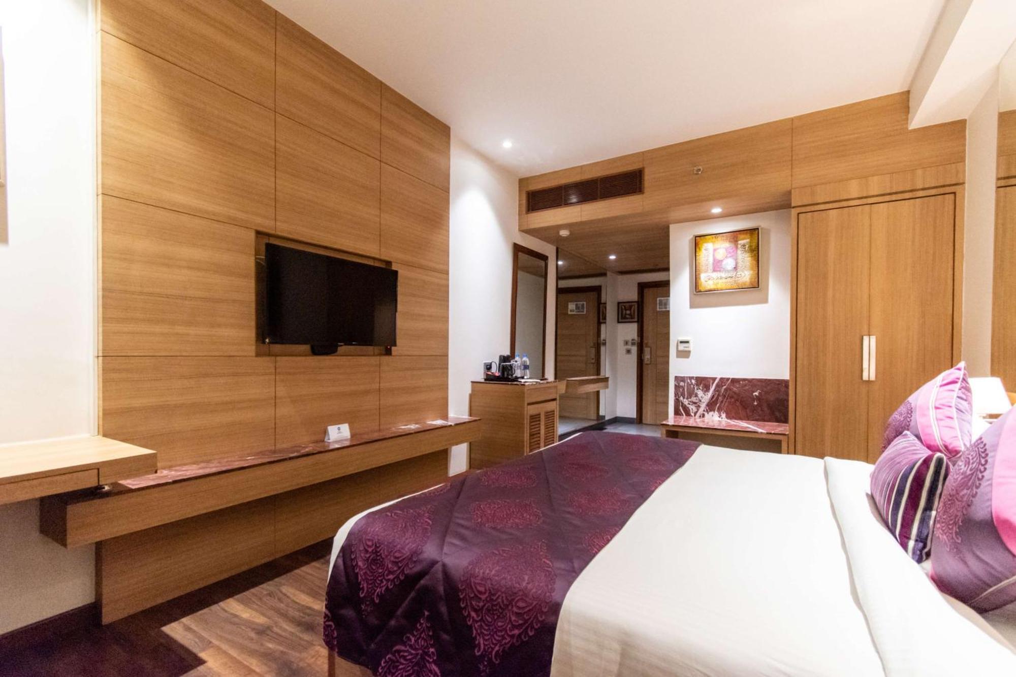 Best Western La Vista Pathankot Exterior photo